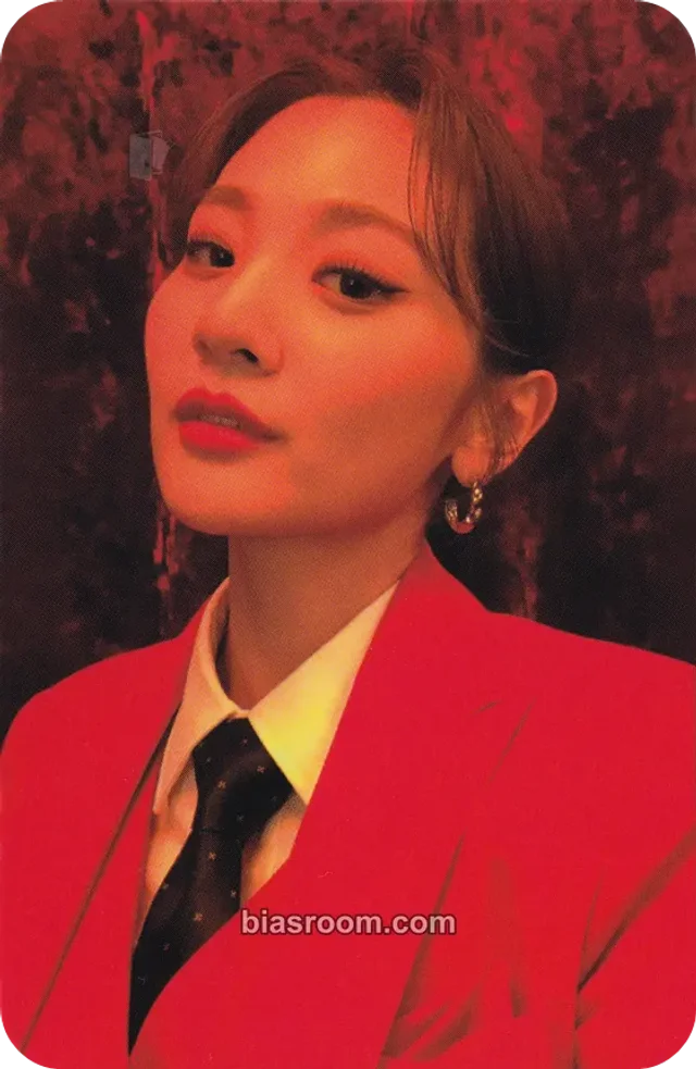 Bolbbalgan4 - Jiyoung - Filmlet Album album photocard standard version