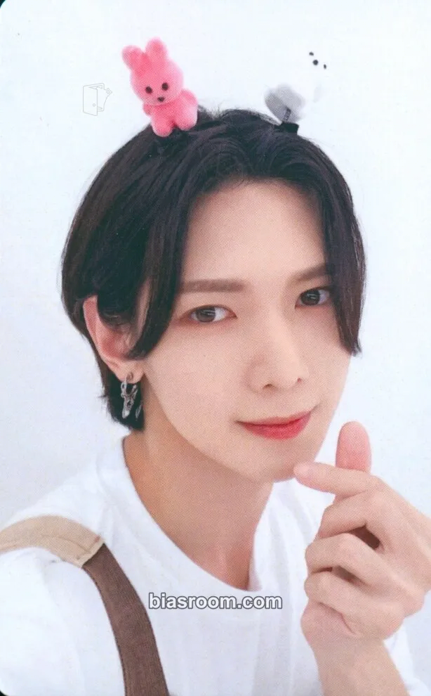 Yeosang THE WORLD EP.2 : OUTLAW Photocard - ATEEZ - ATEEZ K-pop photocard