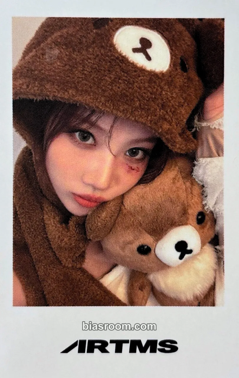 Kim Lip Club Icarus Photocard - ARTMS - ARTMS K-pop photocard
