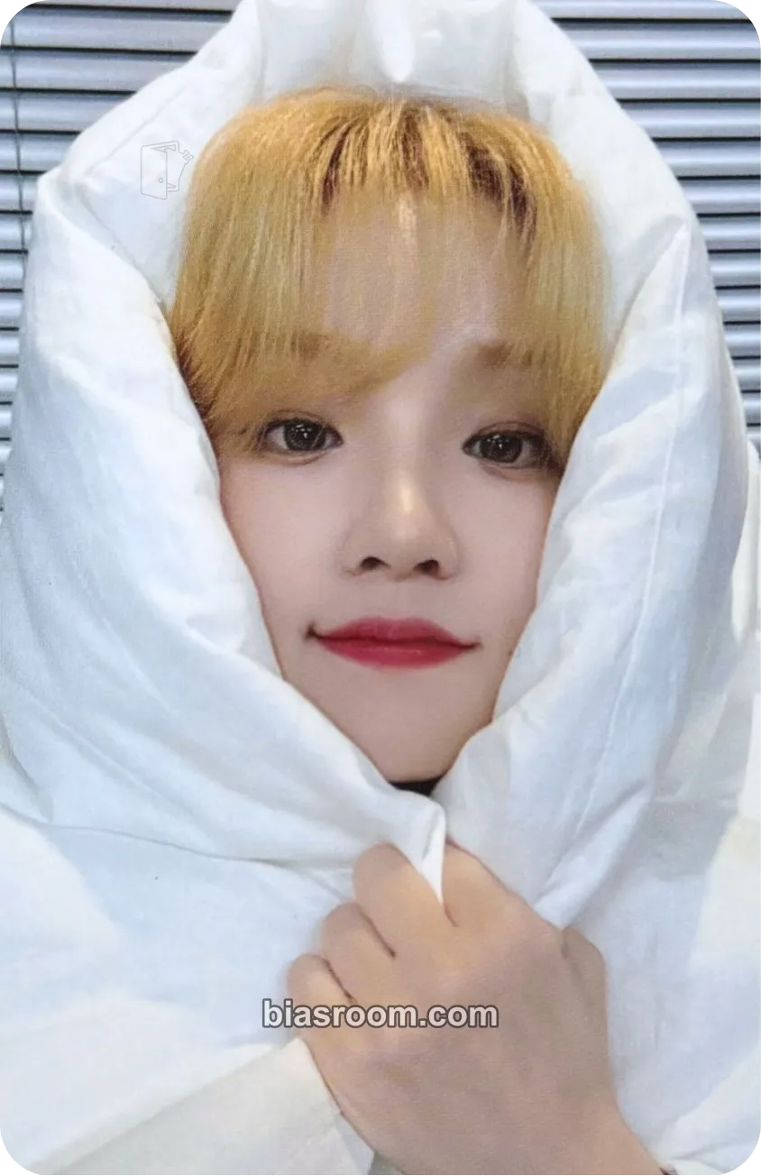 Yuqi I Sway Photocard - i-dle - i-dle K-pop photocard