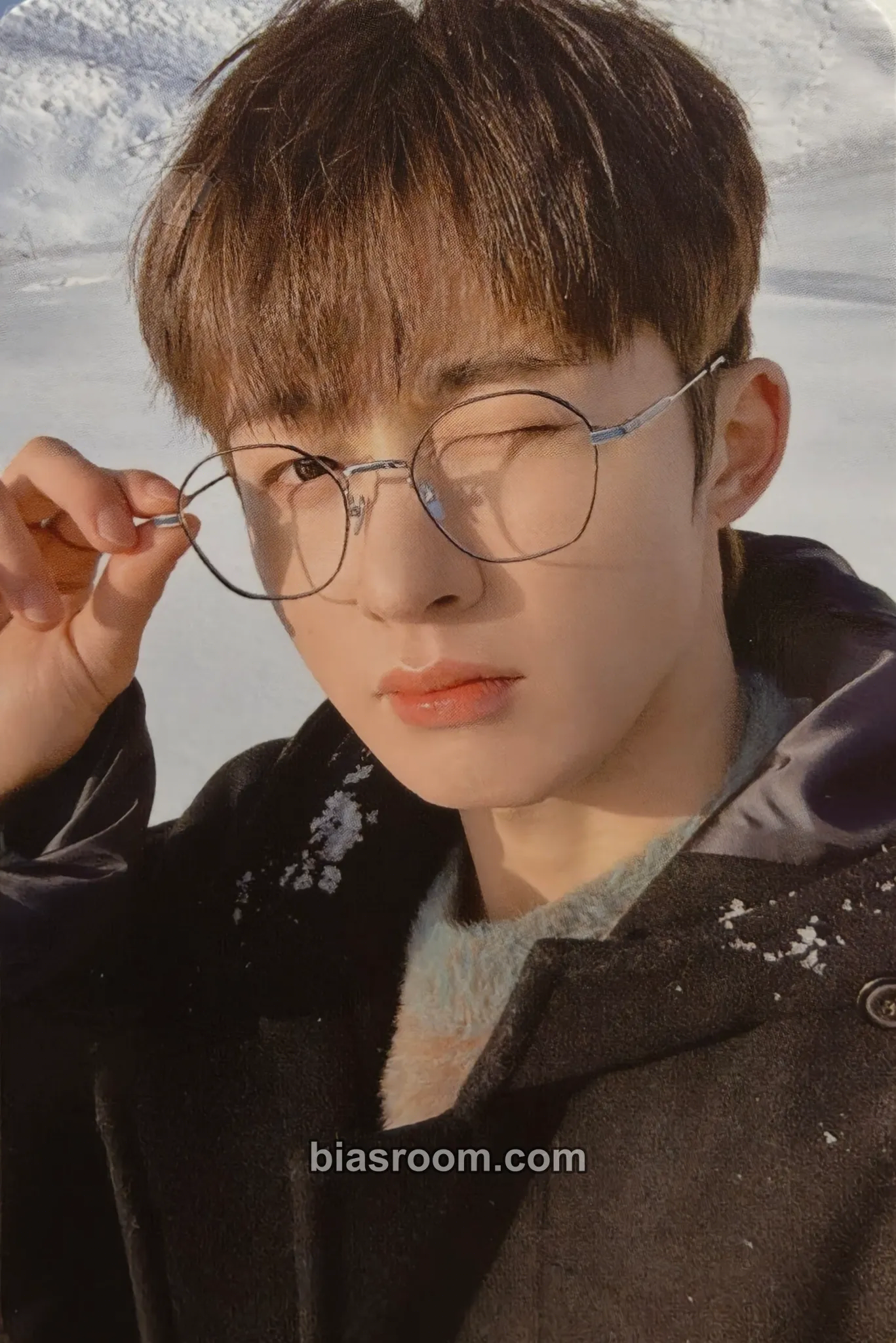 B.I 2025 Seasons Greetings - 소품집 Photocard - B.I K-pop photocard