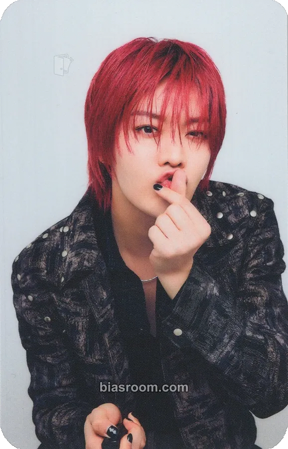 Yuta Neo City: The UNITY (3rd NCT127 Tour) Photocard - NCT 127 - NCT 127 K-pop photocard