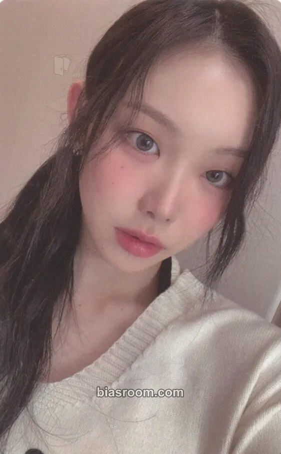 Suhyeon The Billage of Perception: Chapter Three Photocard - Billlie - Billlie K-pop photocard