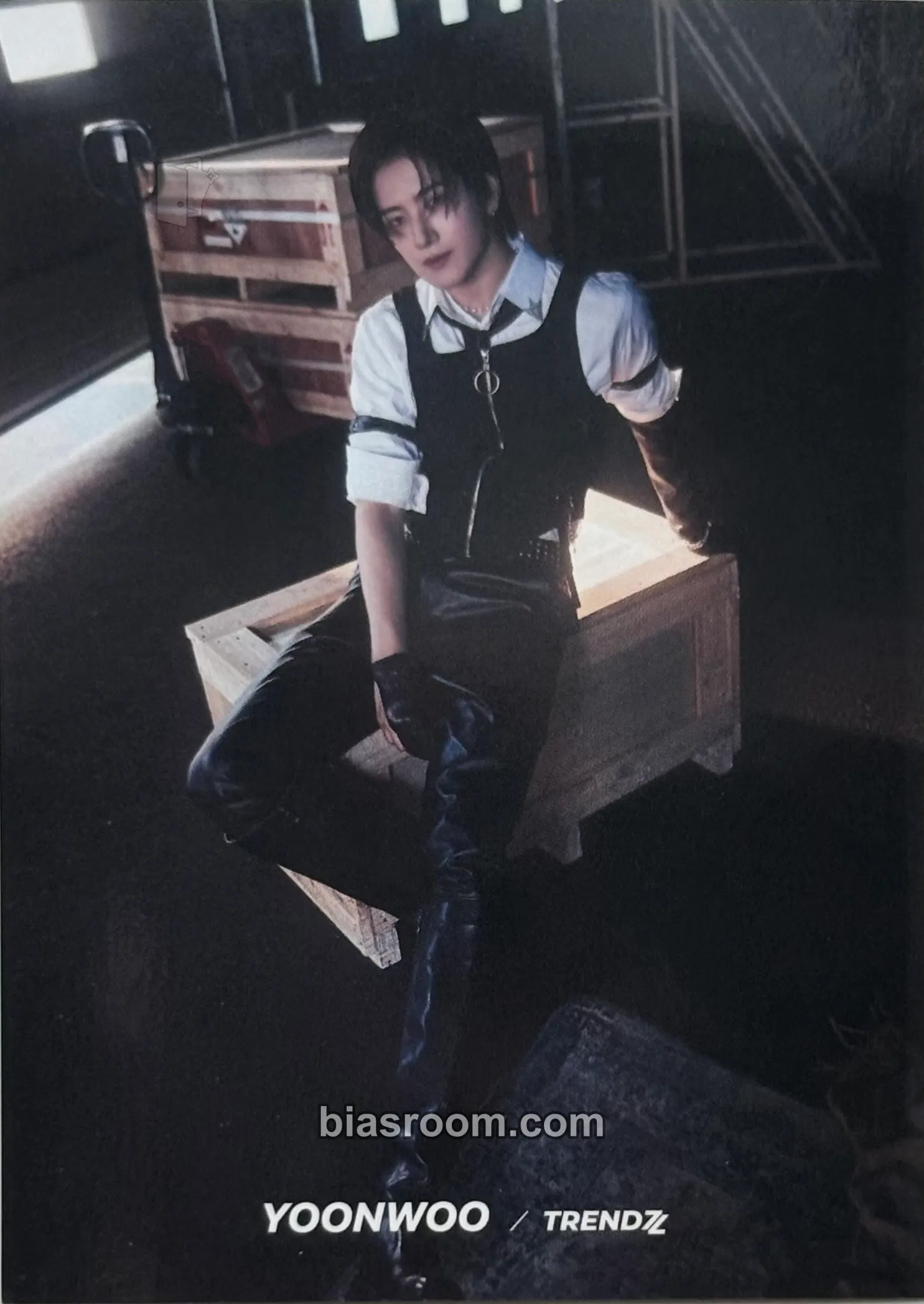 Yoonwoo REBIRTH Photocard - TRENDZ - TRENDZ K-pop photocard