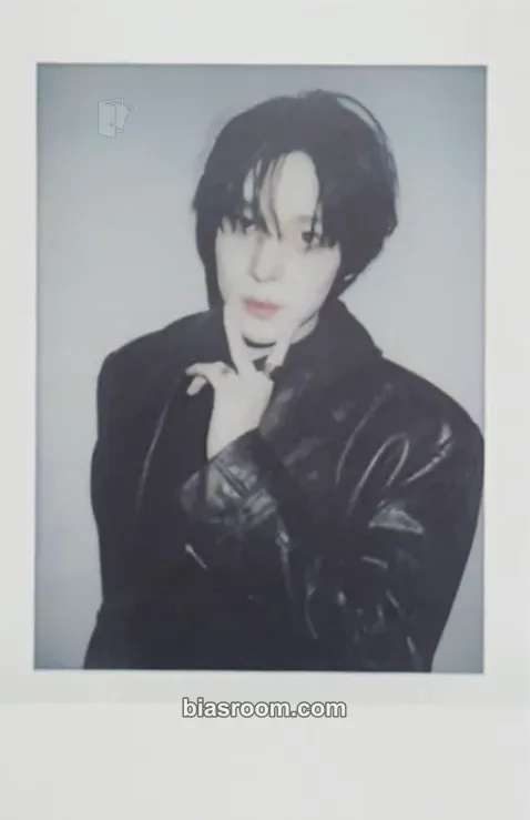 Yunho POP-UP: Golden Hour : Part.4 (Soundwave) Photocard - ATEEZ - ATEEZ K-pop photocard