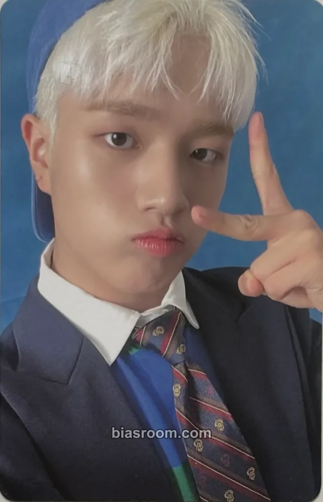 TRENDZ - Yechan - STILL ON MY WAY Album korean album album photocard poca album