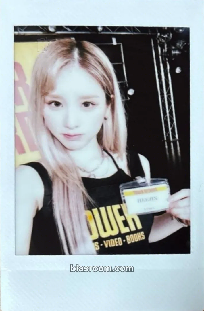 HeeJin Dall Photocard - ARTMS - ARTMS K-pop photocard