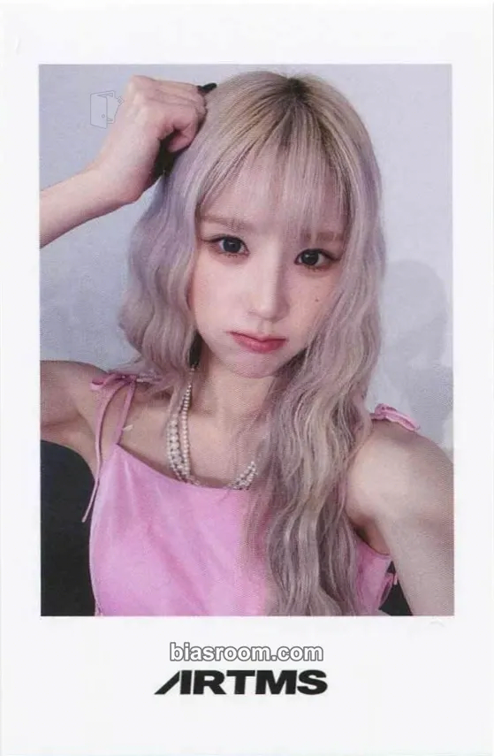 HeeJin Dall Photocard - ARTMS - ARTMS K-pop photocard
