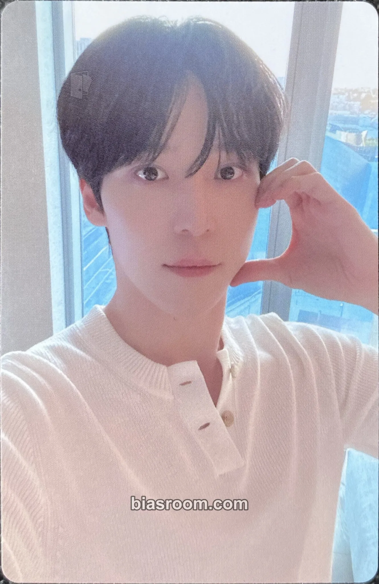 Yunho GOLDEN HOUR : Part.4 Photocard - ATEEZ - ATEEZ K-pop photocard