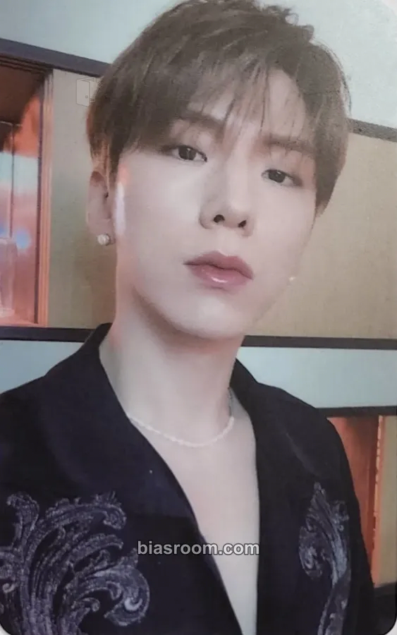 Kihyun Shape of Love Photocard - MONSTA X - MONSTA X K-pop photocard
