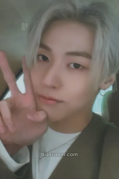 Seunghyub J.Don - On the track Photocard - N.Flying - N.Flying K-pop photocard