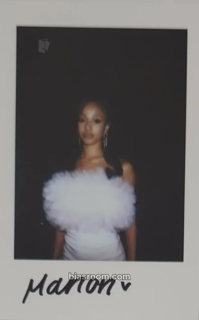 KATSEYE - Manon - BEAUTIFUL CHAOS Album lucky draw (LD) soundwave round 1 polaroid