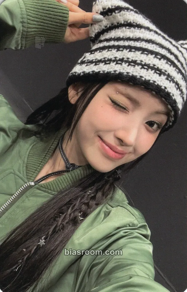 Jiwoo Fe3O4: BREAK Photocard - NMIXX - NMIXX K-pop photocard