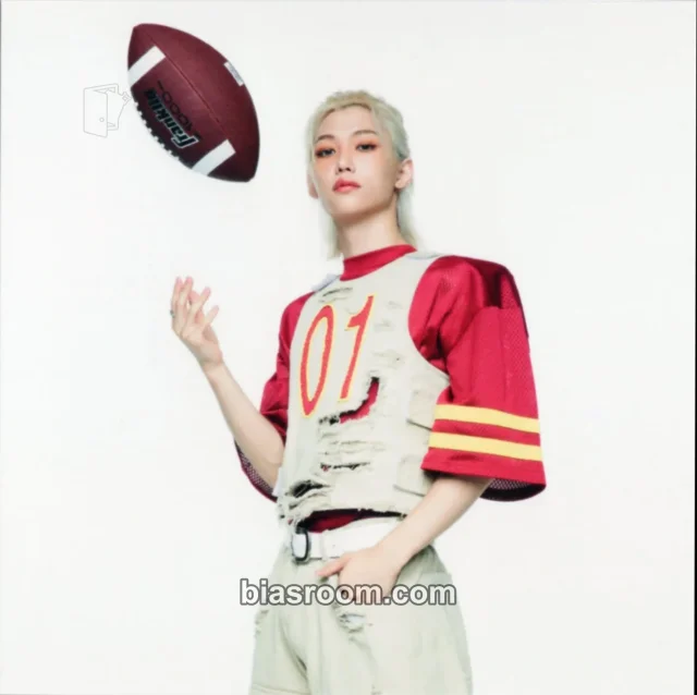 Stray Kids - Felix - Social Path Album album inclusion square photo jpfc (japan fanclub) photo set