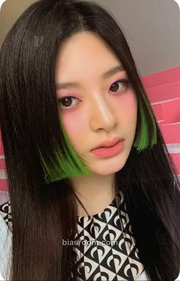 Seeun STAYDOM Photocard - STAYC - STAYC K-pop photocard