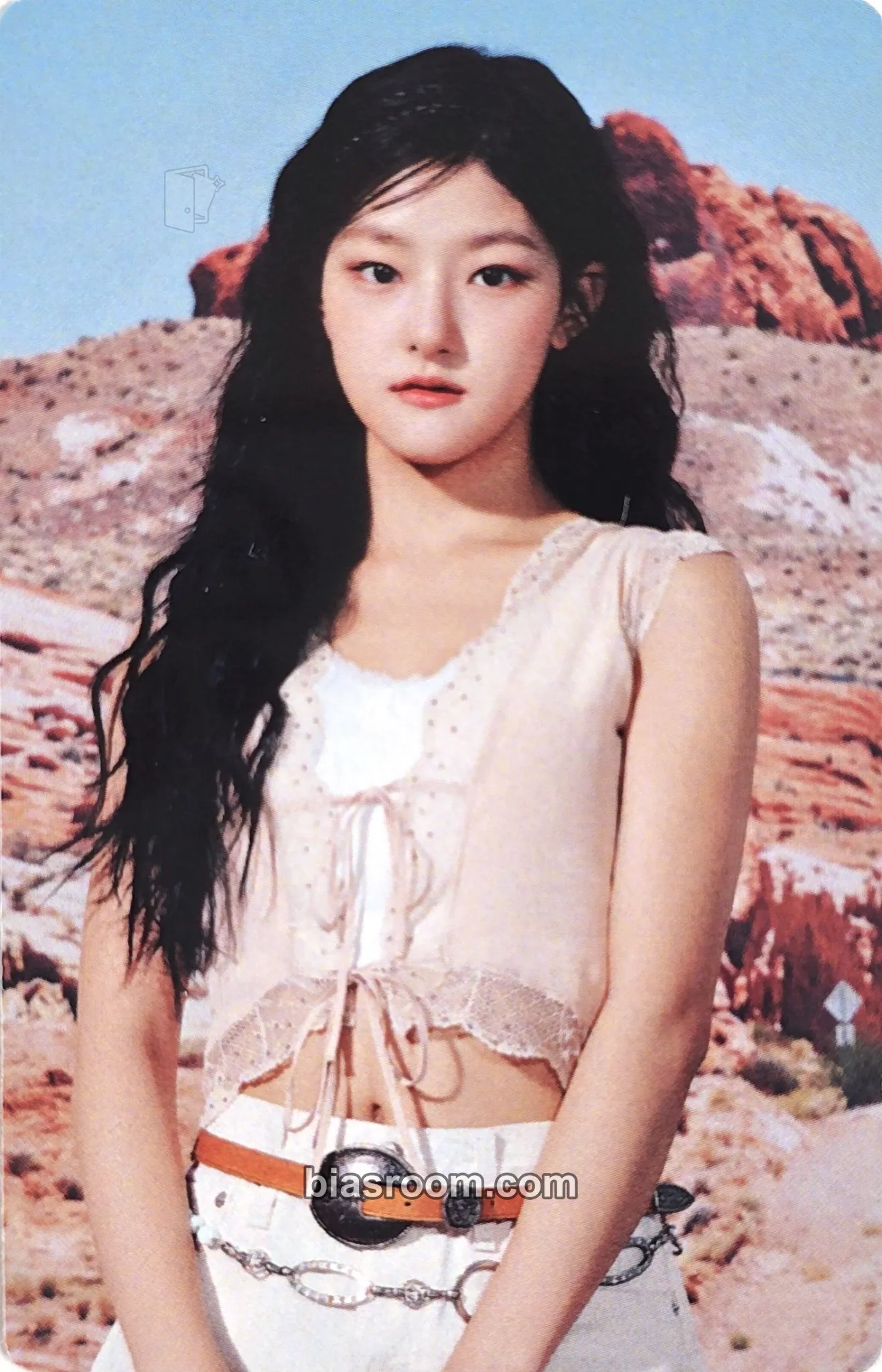 Haneul KISS OF LIFE 1st WORLD TOUR: KISS ROAD in Europe/North America/Asia Photocard - KISS OF LIFE - KISS OF LIFE K-pop photocard