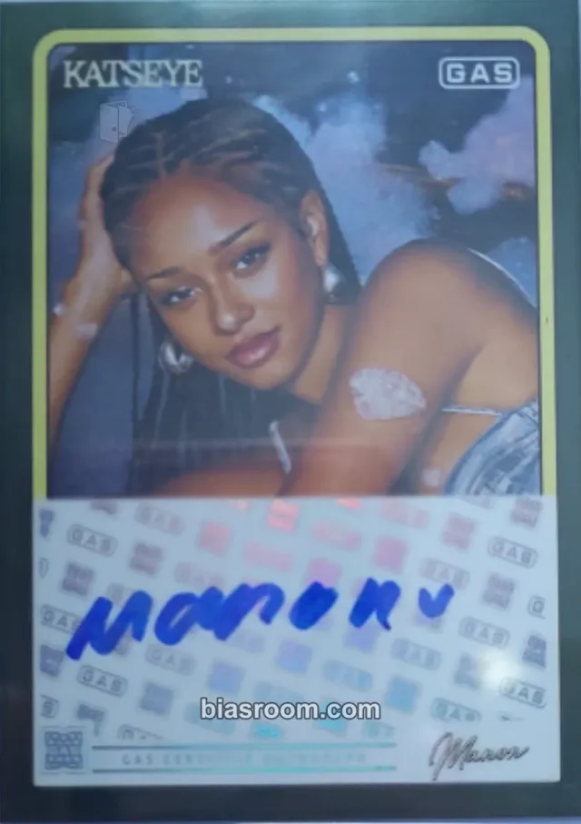KATSEYE - Manon - GAS Trading Cards Other gas autographed trading card