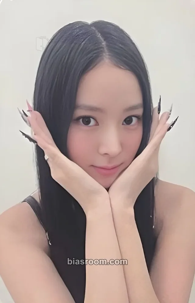MEOVV - Narin - Body Album broadcast