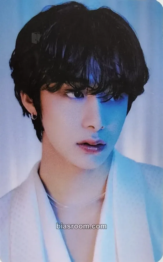 Hyungwon Shape of Love Photocard - MONSTA X - MONSTA X K-pop photocard