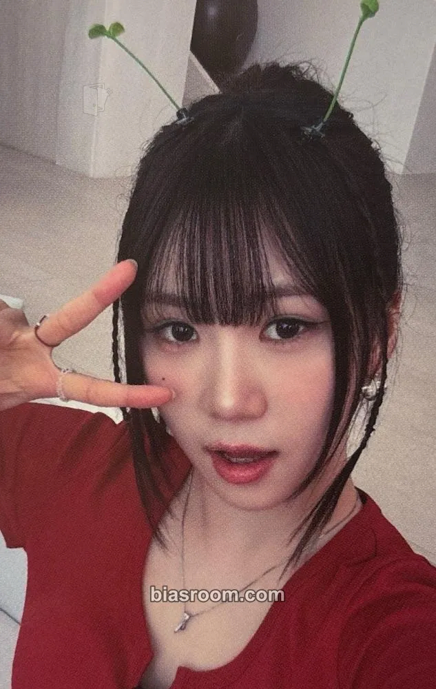 Taerin ERLU BLUE Photocard - ifeye - ifeye K-pop photocard