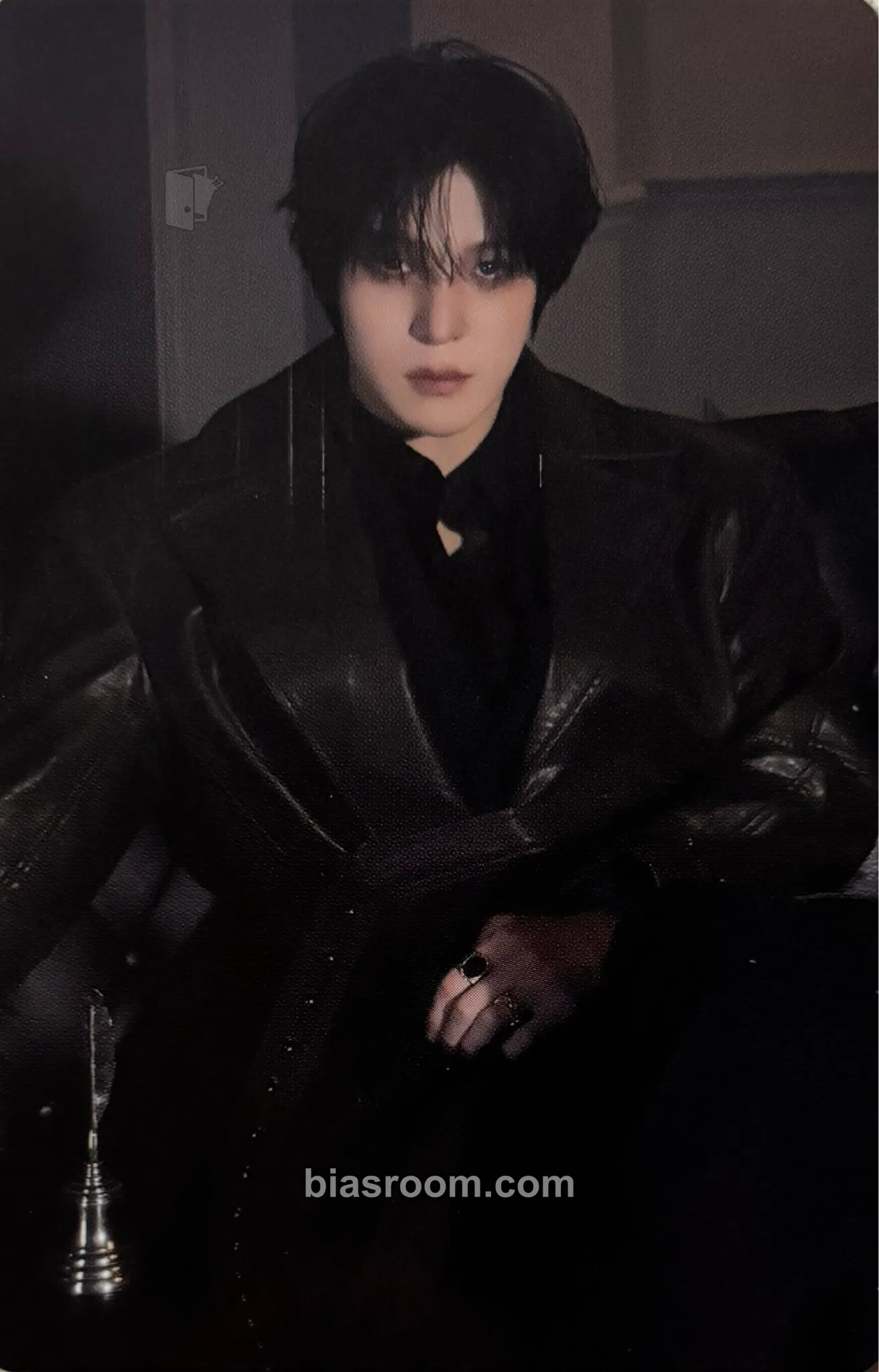 Yunho GOLDEN HOUR : Part.4 Photocard - ATEEZ - ATEEZ K-pop photocard