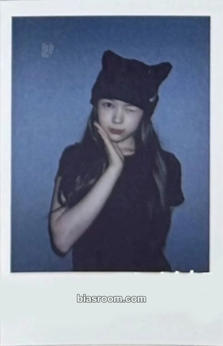 Ye-on STYLE Photocard - Hearts2Hearts - Hearts2Hearts K-pop photocard