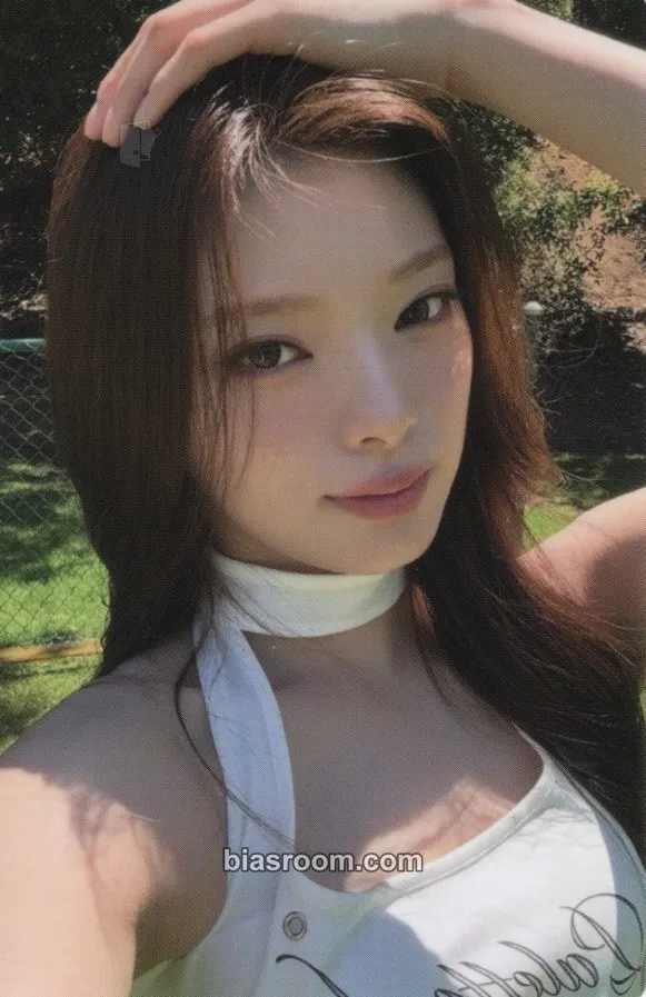 Himesha The A(e)nd Photocard - Cosmosy - Cosmosy K-pop photocard