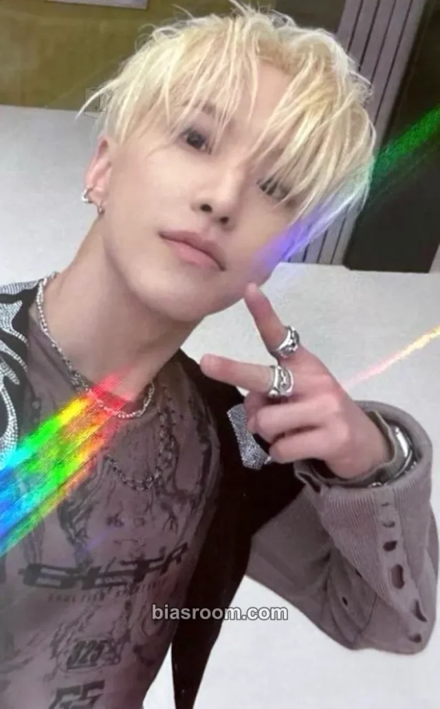 SEVENTEEN - Hoshi - BEAM Album lucky draw weverse japan shop (wvj) holographic (hologram)