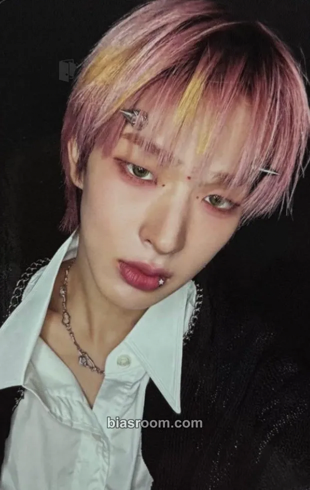 Tomoya Beat-Boxer Photocard - NEXZ - NEXZ K-pop photocard