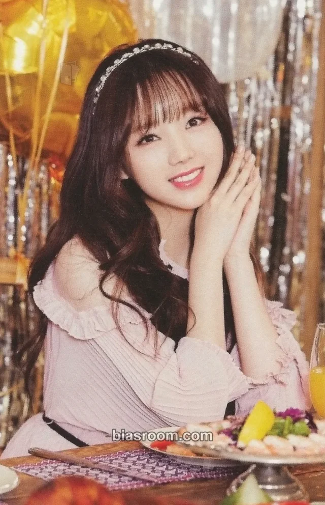 Lovelyz - Kei - 2018 Season's Greetings Other postcard