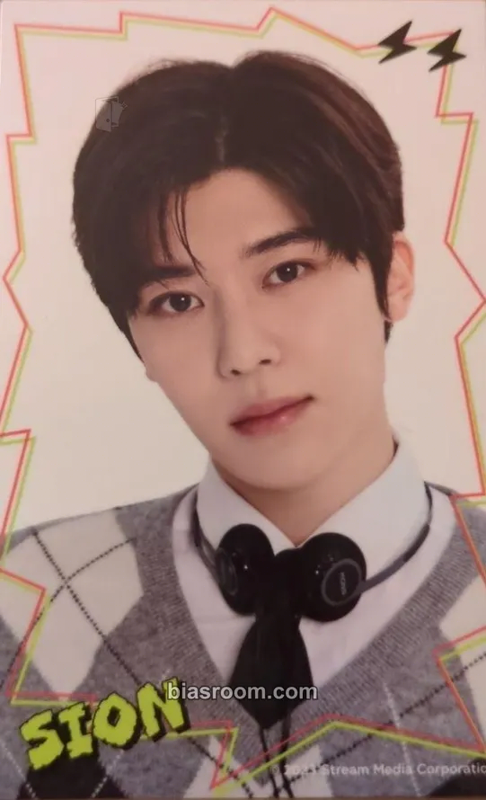 Sion NCT U niverse LASTART PRE-DEBUT TOUR Photocard - NCT WISH - NCT WISH K-pop photocard