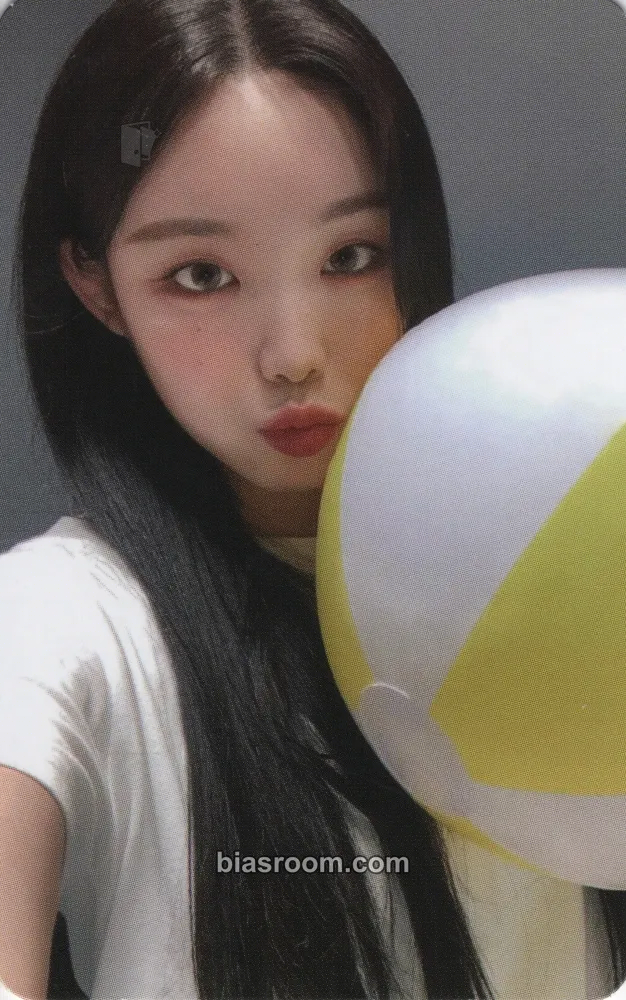 Suhyeon Patbingsu Photocard - Billlie - Billlie K-pop photocard