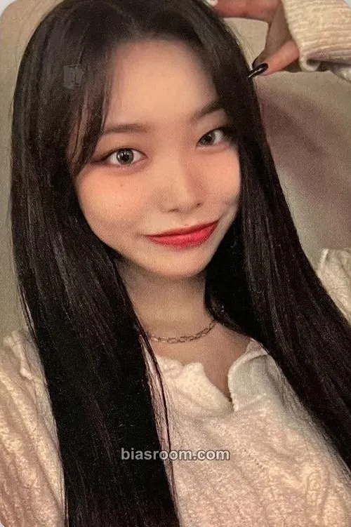 Suhyeon The Billage of Perception: Chapter Two Photocard - Billlie - Billlie K-pop photocard