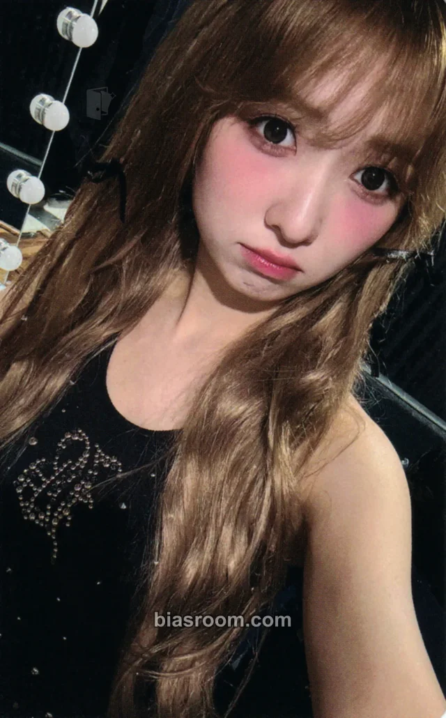 MADEIN - MiU - Last Dance Album album photocard