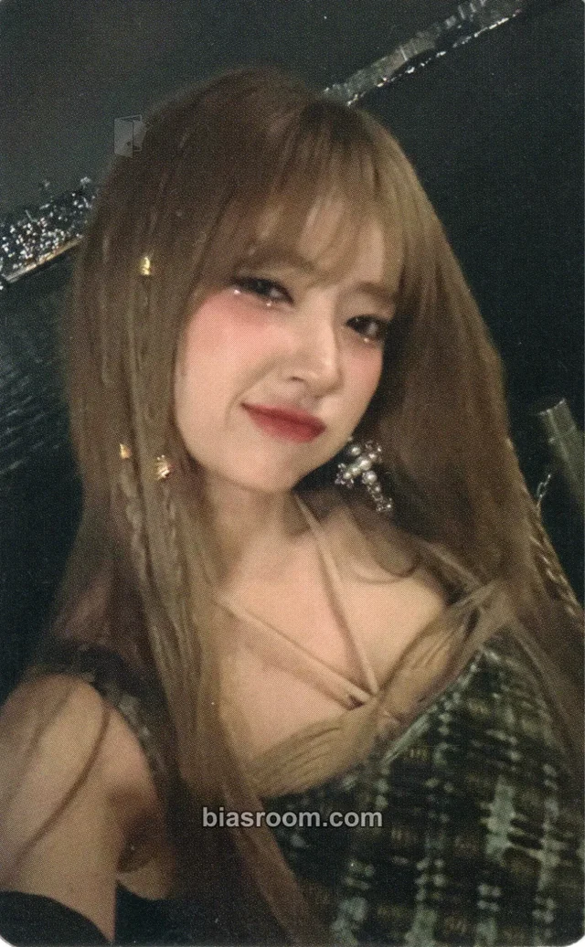 MADEIN - MiU - Last Dance Album album photocard