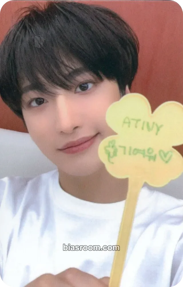 ATEEZ - Seonghwa - THE WORLD EP.2 : OUTLAW Album minirecord shop fansign round 3
