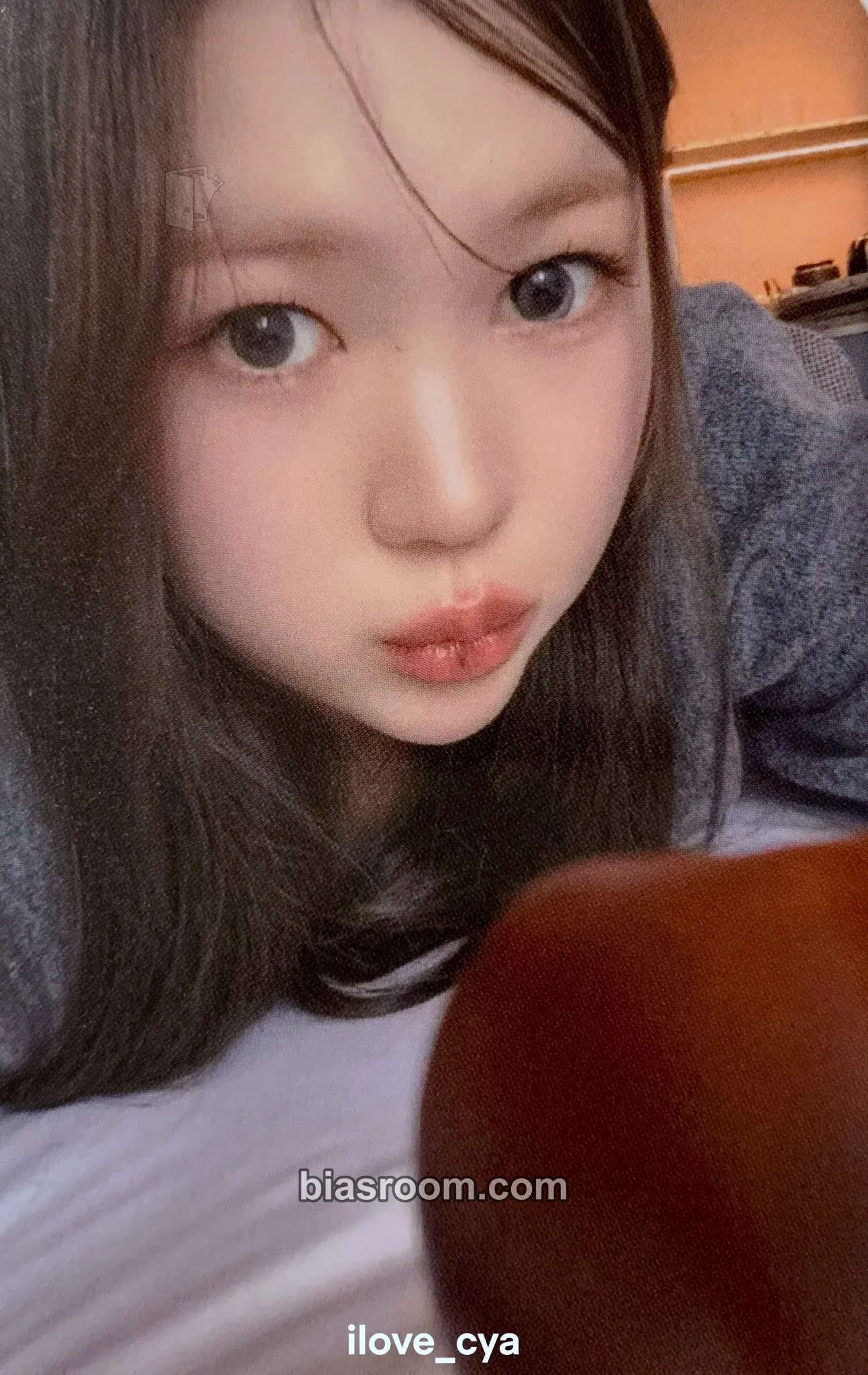 Ye-on FOCUS Photocard - Hearts2Hearts - Hearts2Hearts K-pop photocard