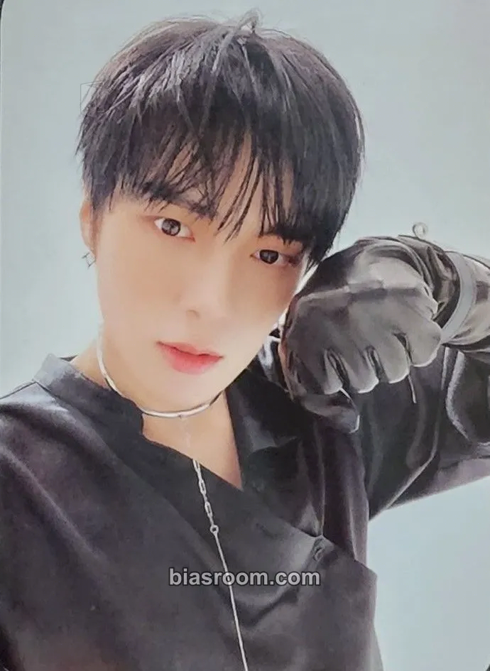Minhyuk REASON Photocard - MONSTA X - MONSTA X K-pop photocard