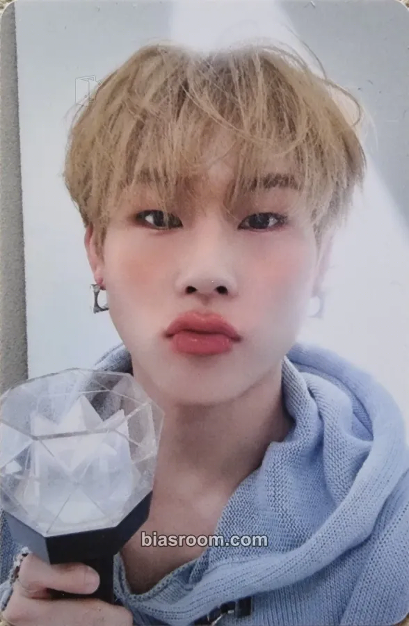 Joohoney Lights Photocard - MONSTA X - MONSTA X K-pop photocard