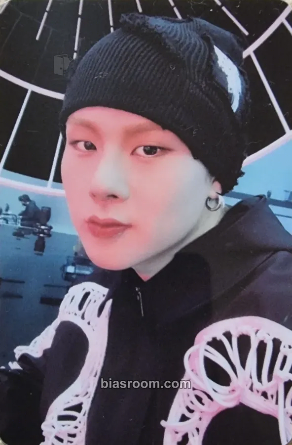 Joohoney Lights Photocard - MONSTA X - MONSTA X K-pop photocard