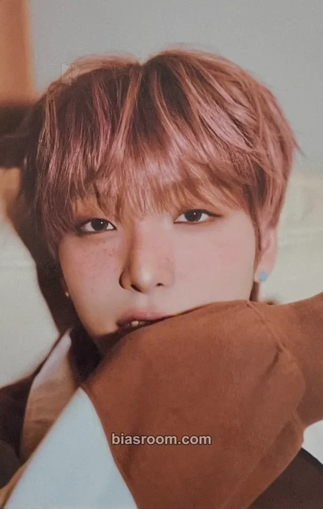 ONEUS - Seoho - Hatchling Album non-selfie