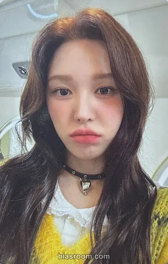 Wendy Chill Kill Photocard - Red Velvet - Red Velvet K-pop photocard