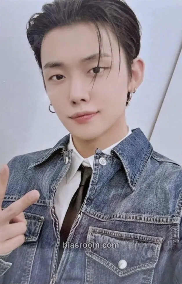 Yeonjun The Star Chapter: Together Photocard - TOMORROW X TOGETHER - TOMORROW X TOGETHER K-pop photocard
