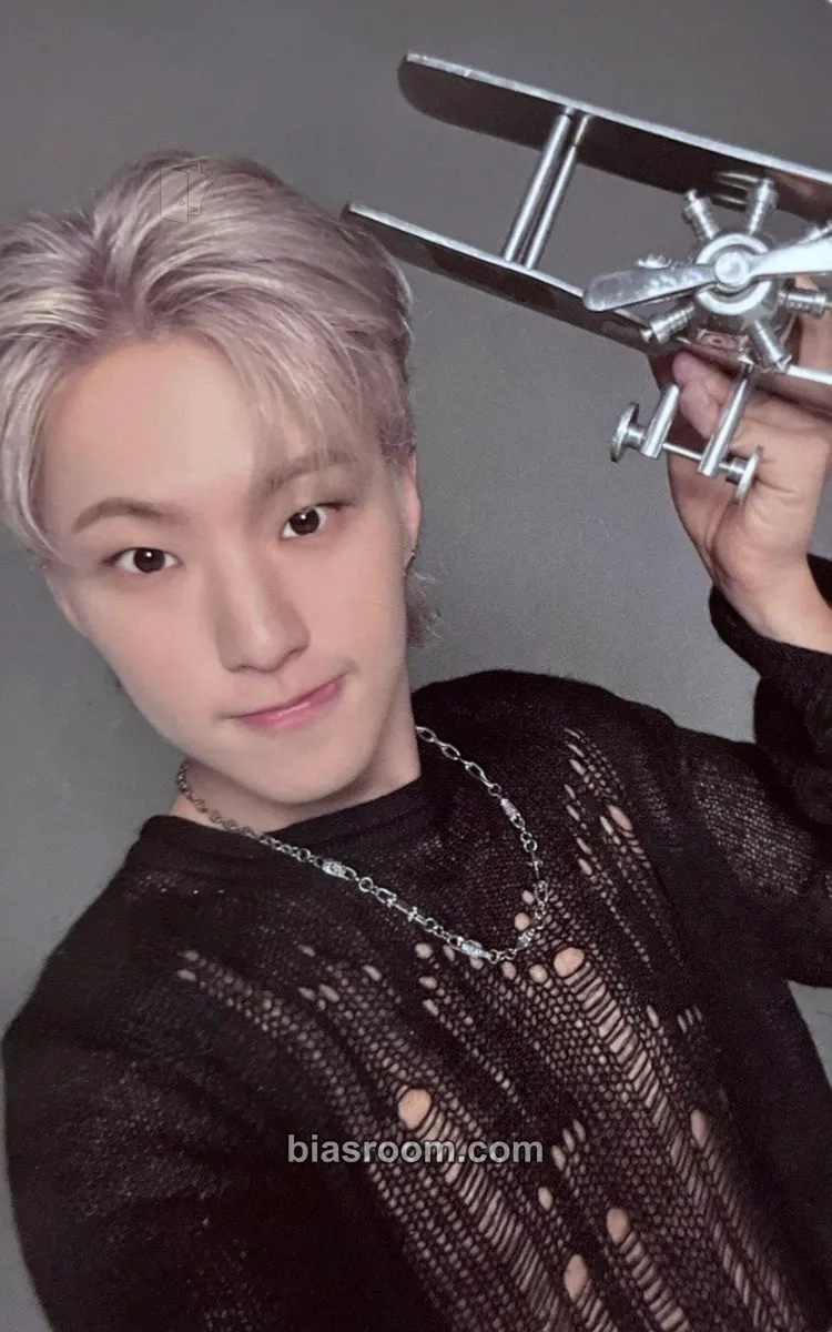 Hoshi Spill the Feels Photocard - SEVENTEEN - SEVENTEEN K-pop photocard