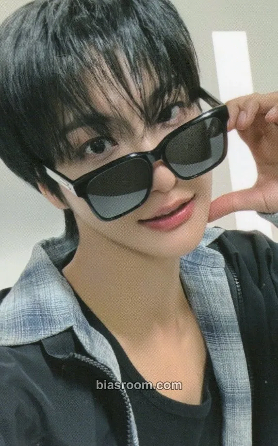 Seonghwa THE SILENT SOUL × ATEEZ Photocard - ATEEZ - ATEEZ K-pop photocard