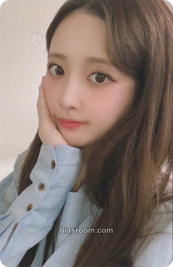 Jiae Blooming Lovelyz Photocard - Lovelyz - Lovelyz K-pop photocard