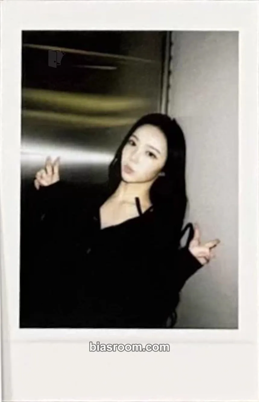 Ian FOCUS Photocard - Hearts2Hearts - Hearts2Hearts K-pop photocard