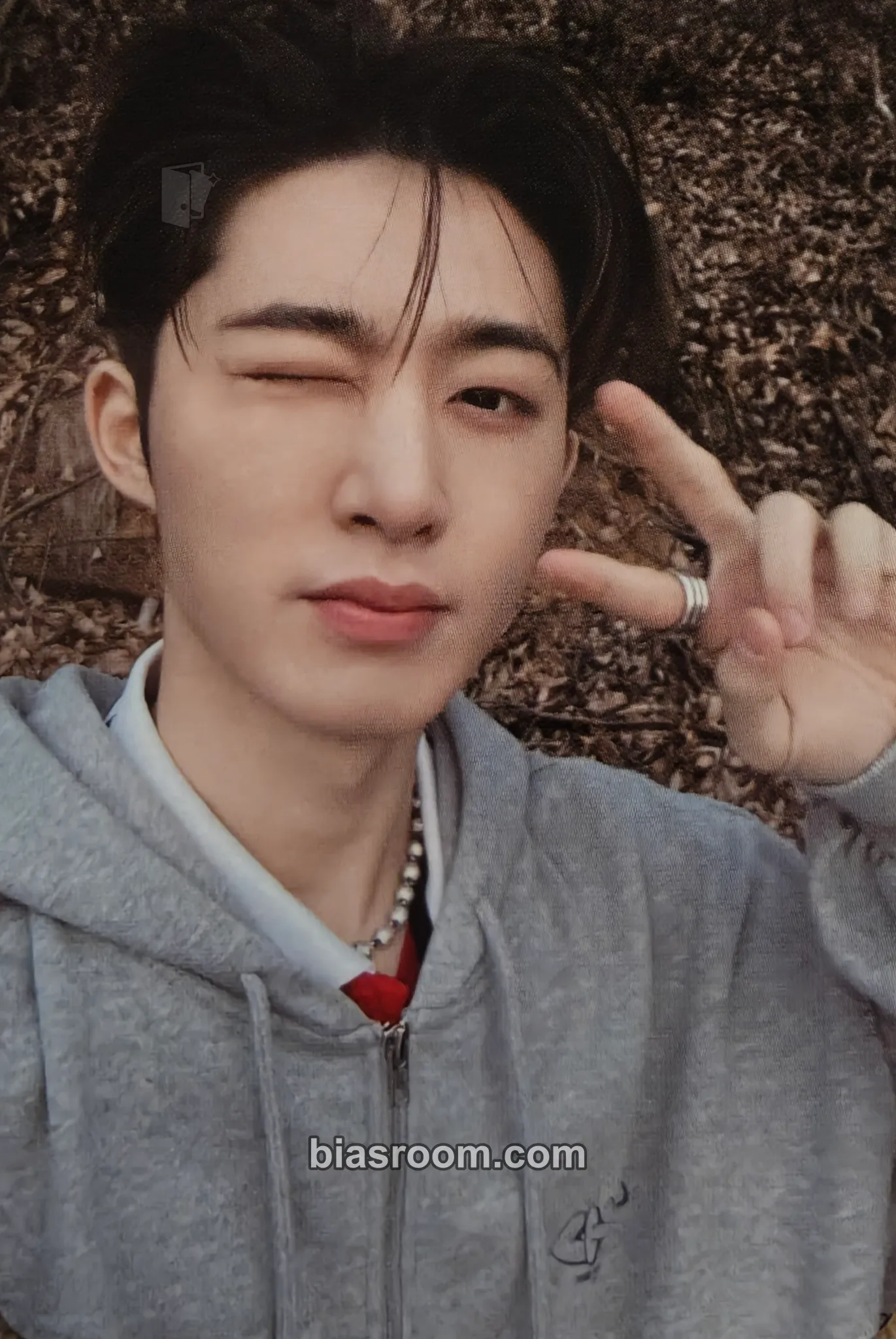 B.I Born Champs Photocard - B.I K-pop photocard