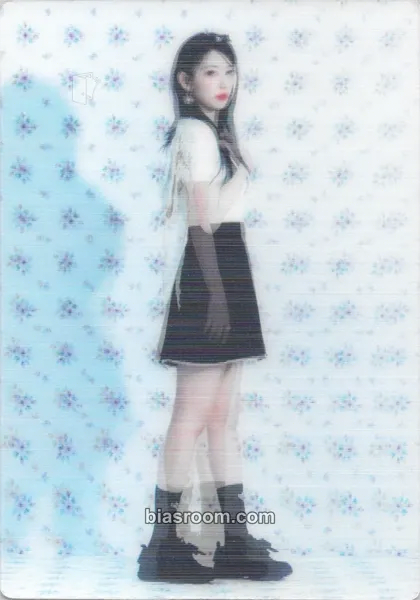 Sakura UNFORGIVEN Photocard - LE SSERAFIM - LE SSERAFIM K-pop photocard