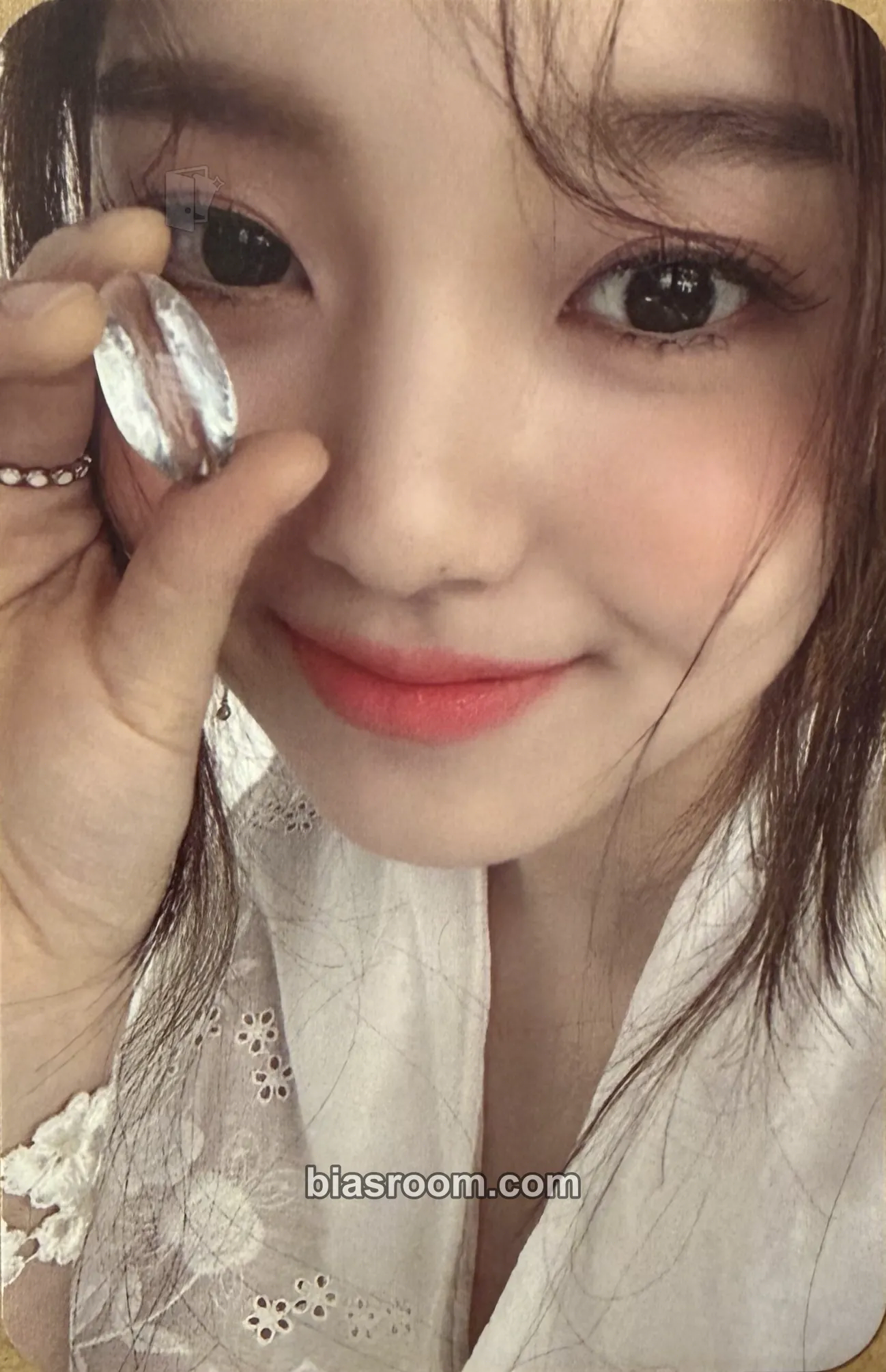 Rothy Color of Rothy Photocard - Rothy K-pop photocard